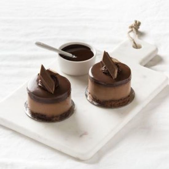 Picture of RB 3" Kit Kat Cake 75mm