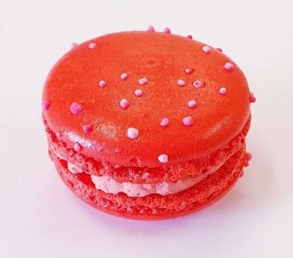 Picture of MP Macaron - Classic Strawberry GFR